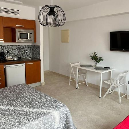 Illescas Apartamento เอสเตโปนา ภายนอก รูปภาพ
