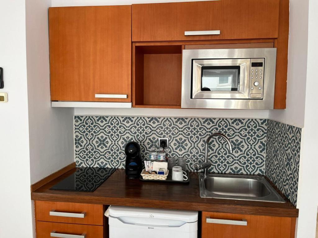 Illescas Apartamento เอสเตโปนา ภายนอก รูปภาพ