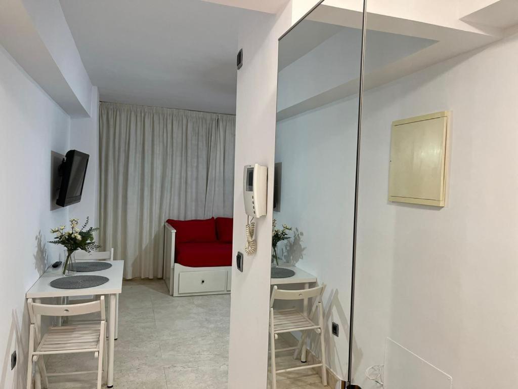 Illescas Apartamento เอสเตโปนา ภายนอก รูปภาพ